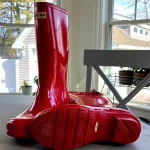 Kids' Original Red Gloss Waterproof Buckle Strap Rain Boots (Youth)